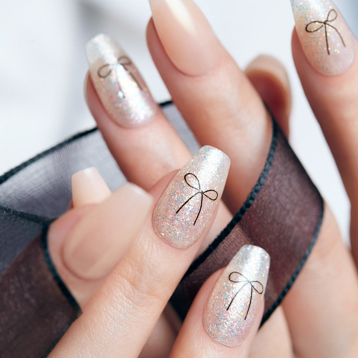 Dashing Diva Magic Press- Eternal Ribbon (Coffin) | 穿戴甲| Press On Nail