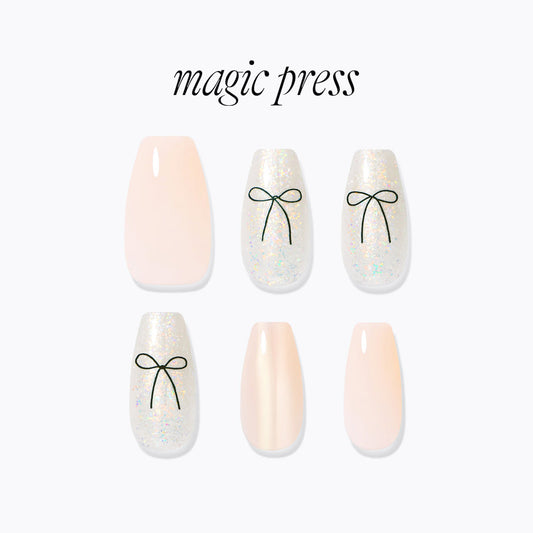 Dashing Diva Magic Press- Eternal Ribbon (Coffin) | 穿戴甲| Press On Nail