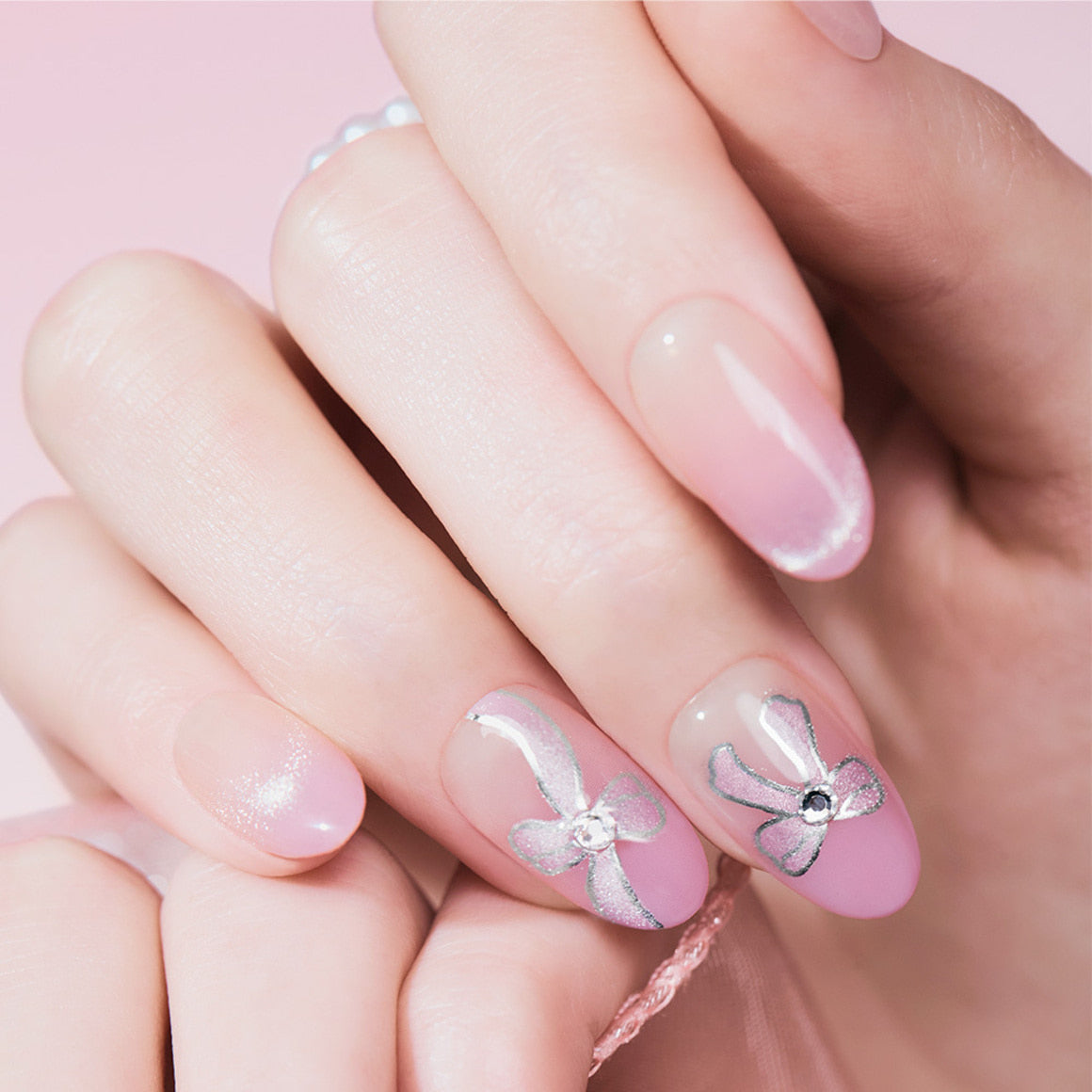Dashing Diva Magic Press-Fleur (Almond) | 穿戴甲| Press On Nail