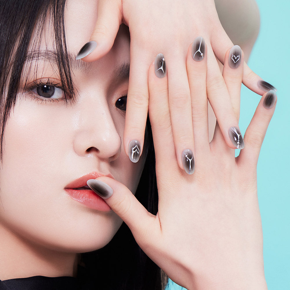 Dashing Diva Magic Press- Smoke Shade (Almond) | 穿戴甲| Press On Nail