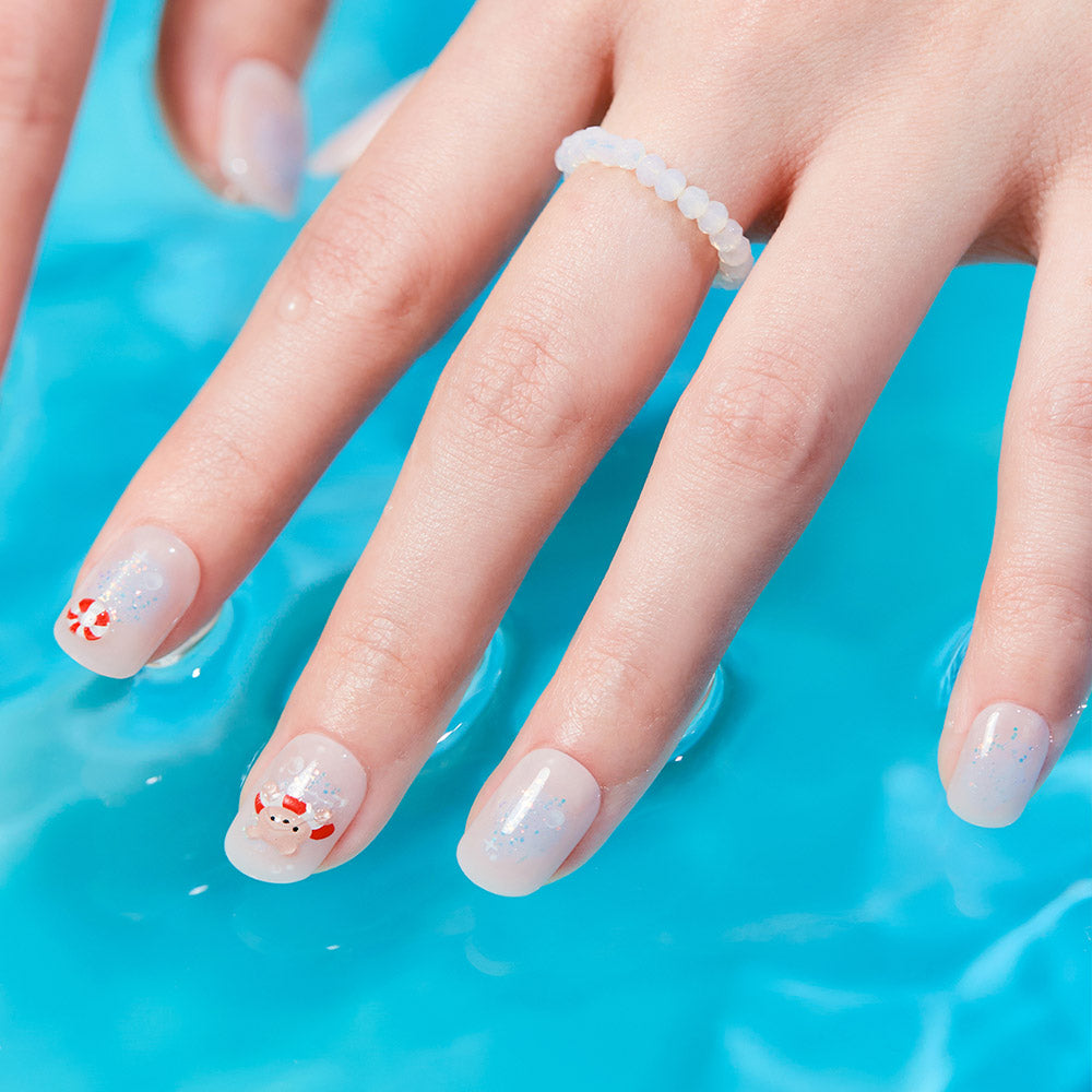 Dashing Diva Magic Press- Swim Bear (Regular Round) | 穿戴甲| Press On Nail