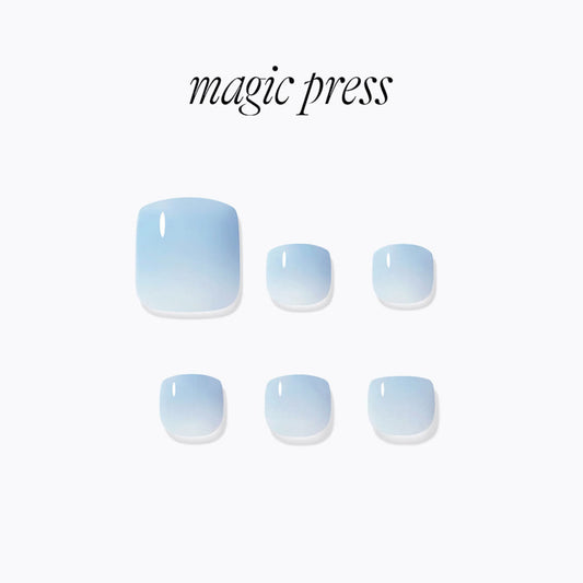Dashing Diva Magic Press Pedicure- Fluffy Blue | 穿戴甲(腳甲)| Press On Pedicure