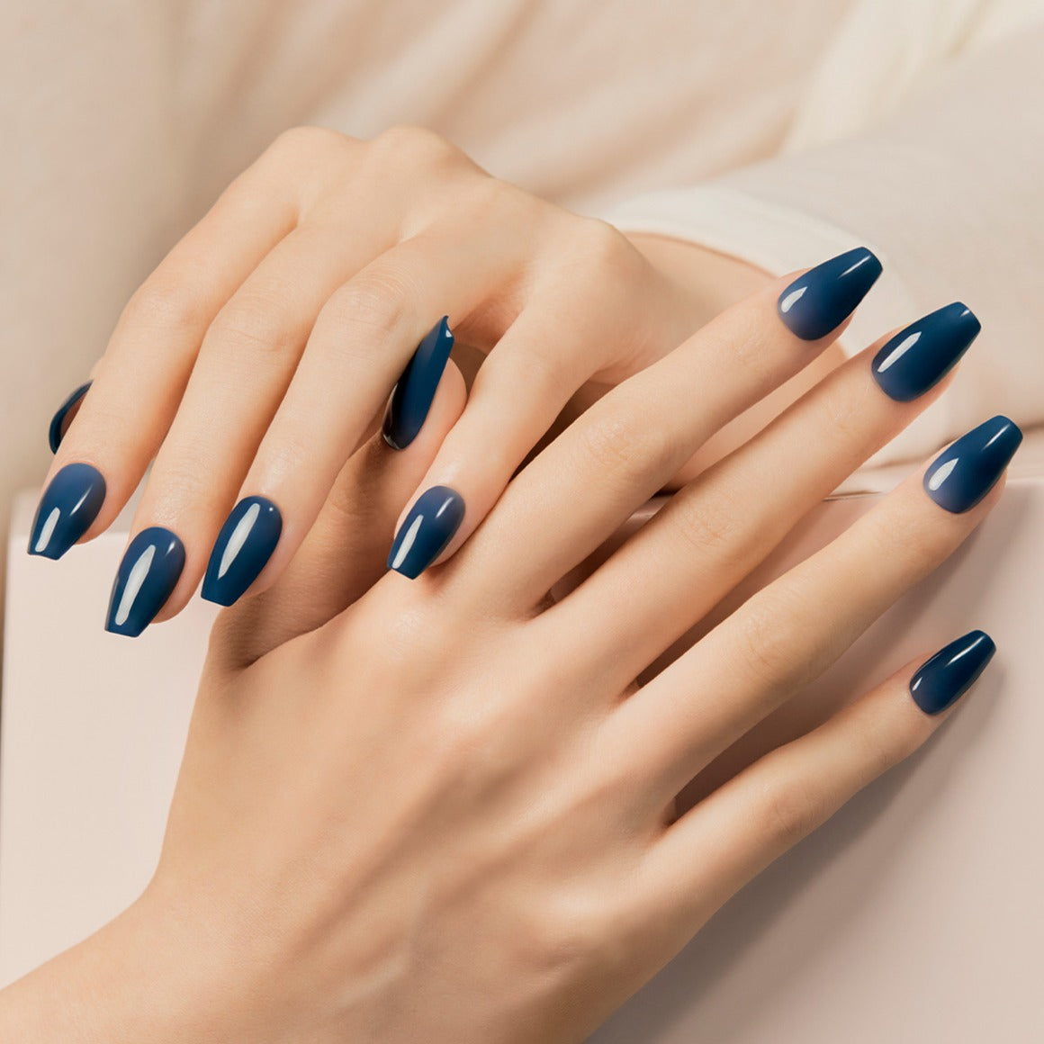 Dashing Diva Magic Press- Clear Navy (Coffin) | 穿戴甲| Press On Nail