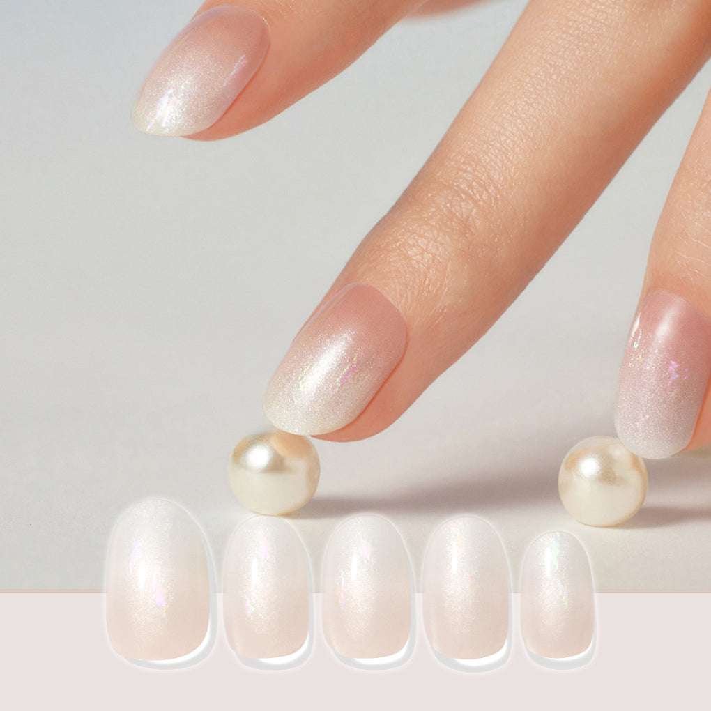 Posh White|指甲貼|Semi Cured Gel |Dashing Diva
