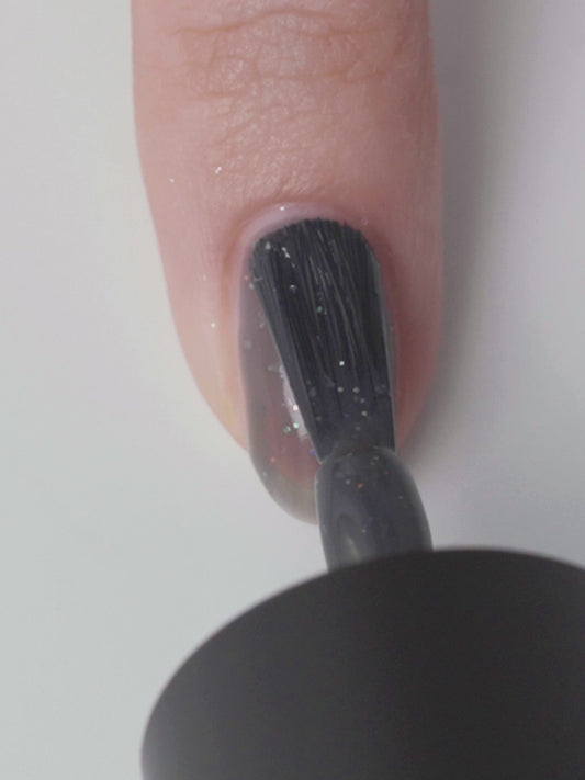 Finger Suit | Night Out | 指甲油 | Glitter Nail Polish| 黑夜閃片糖漿甲油 | 節日派對