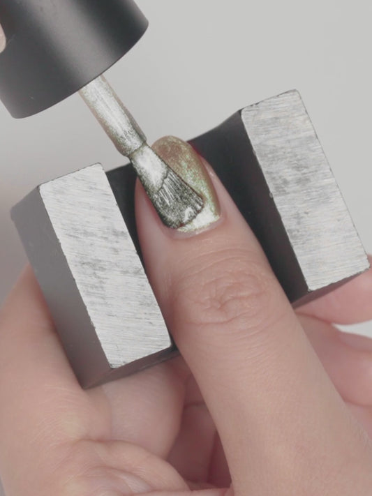 Finger Suit | Saturn Flare | 指甲油 | Magnetic Nail Polish| 貓眼指甲油 | 迷幻萊姆光