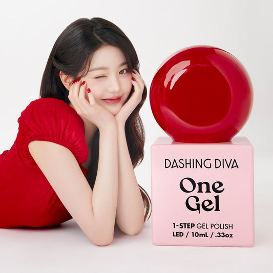 Dashing Diva - Attention | GEL甲油 | Colour Gel | 經典紅色調，強烈而優雅，瞬間吸引目光