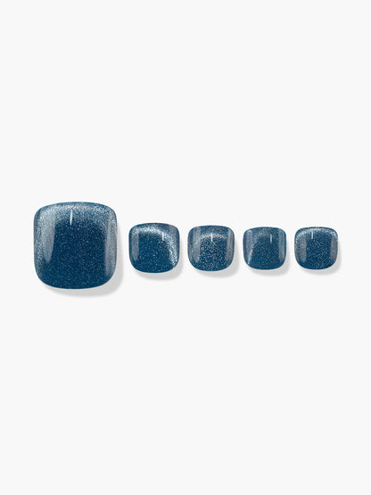 Finger Suit Ice Blue Pedi | 穿戴甲（腳甲）| Press On Pedicure