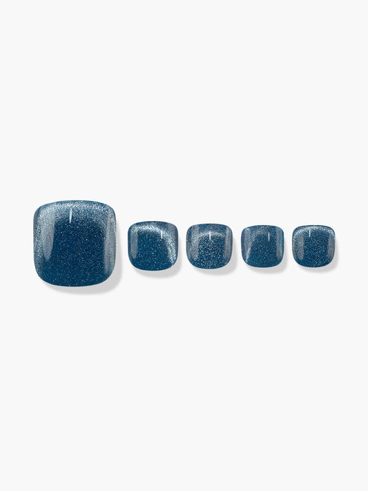 Finger Suit Ice Blue Pedi | 穿戴甲（腳甲）| Press On Pedicure