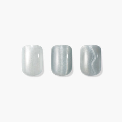 Non gel magnetic nail polish