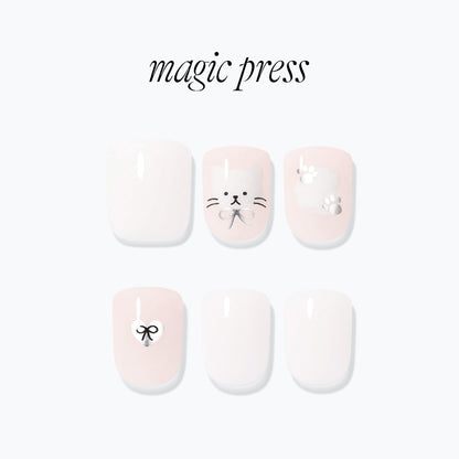 Dashing Diva Magic Press- Baby Miyu (Short Square) | 穿戴甲| Press On Nail