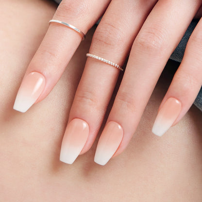 Dashing Diva Magic Press- Creamy Blush (Coffin) | 穿戴甲| Press On Nail