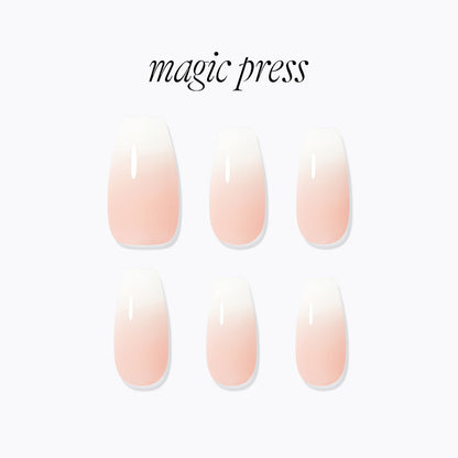 Dashing Diva Magic Press- Creamy Blush (Coffin) | 穿戴甲| Press On Nail