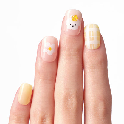 Dashing Diva Magic Press- Flower Maltese (Regular Round) | 穿戴甲| Press On Nail