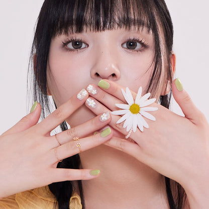 Dashing Diva Magic Press- Flowering (Regular Round) | 穿戴甲| Press On Nail