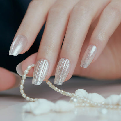 Dashing Diva Magic Press- Glass White (Coffin) | 穿戴甲| Press On Nail