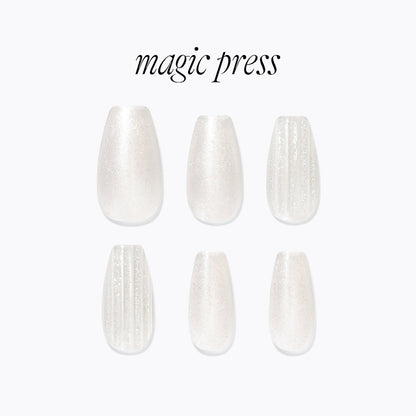 Dashing Diva Magic Press- Glass White (Coffin) | 穿戴甲| Press On Nail