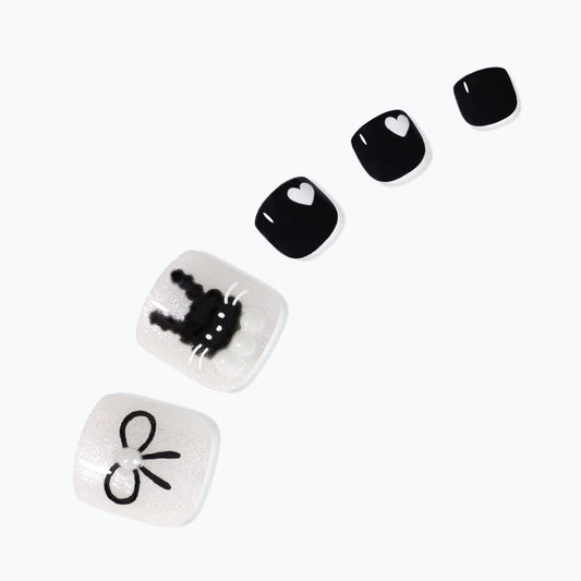 Dashing Diva Magic Press Pedicure- Black Rabbit | 穿戴甲（腳甲）| Press On Pedicure