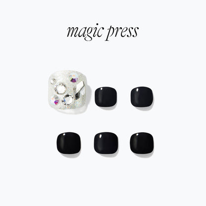Dashing Diva Magic Press Pedicure- Black Sapphire | 穿戴甲（腳甲）| Press On Pedicure