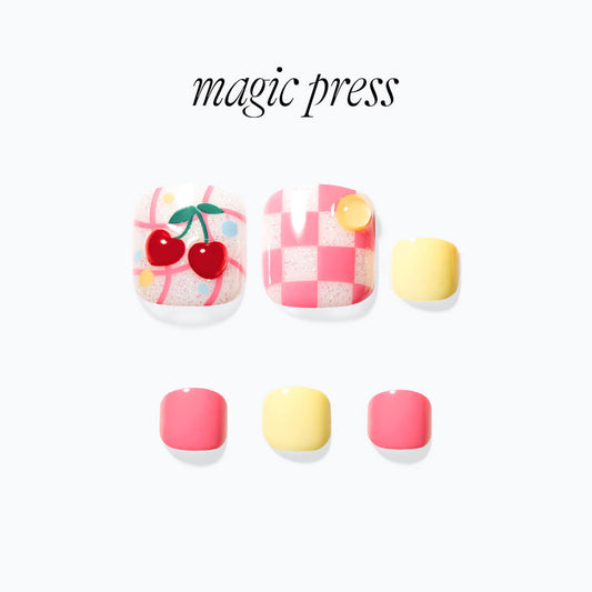 Dashing Diva Magic Press Pedicure- Cherry pink | 穿戴甲（腳甲）| Press On Pedicure
