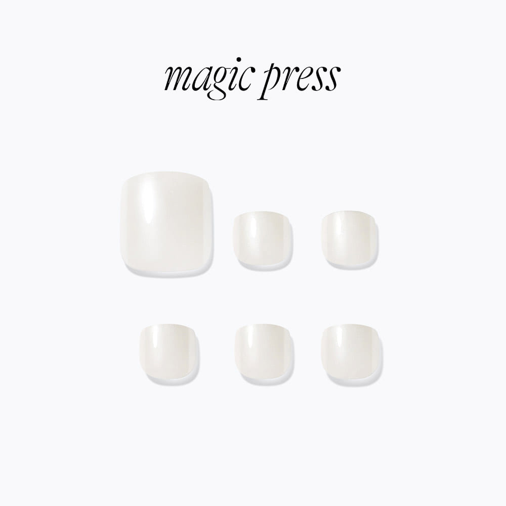 Dashing Diva Magic Press Pedicure- Mellow | 穿戴甲（腳甲）| Press On Pedicure