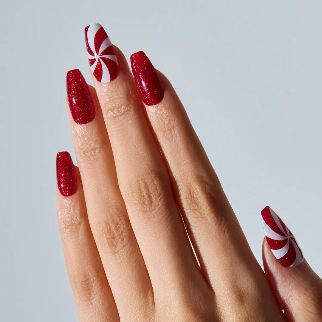 ohora Christmas nails