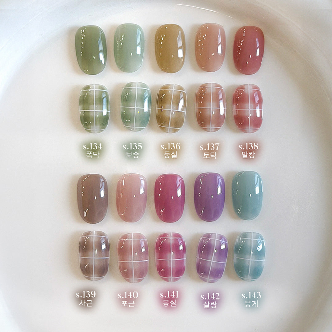 YOGURT NAIL Cozy Bear Syrup Gel｜單支選色・10 款透亮果凍甲油膠