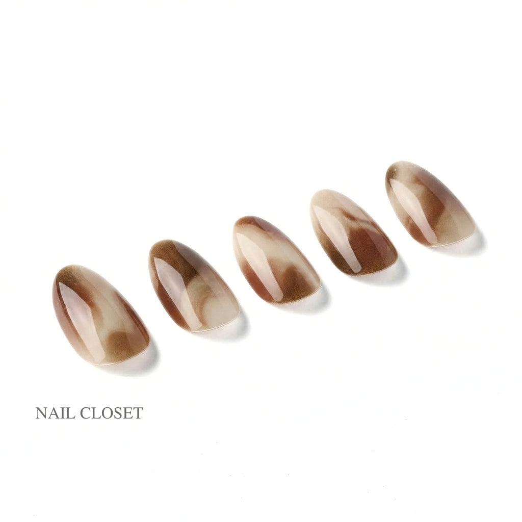 ohora Cream Mocha Short Oval creamy mocha marble gel press-on nails