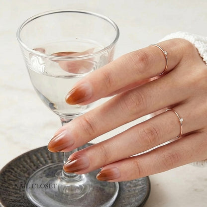 ohora Melty Cocoa Short Oval cocoa brown gradient gel press-on nails