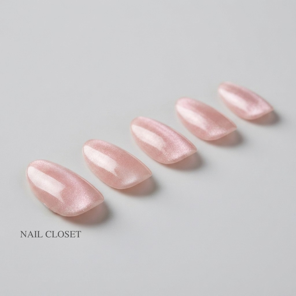 Cat-eye Press-on Nails