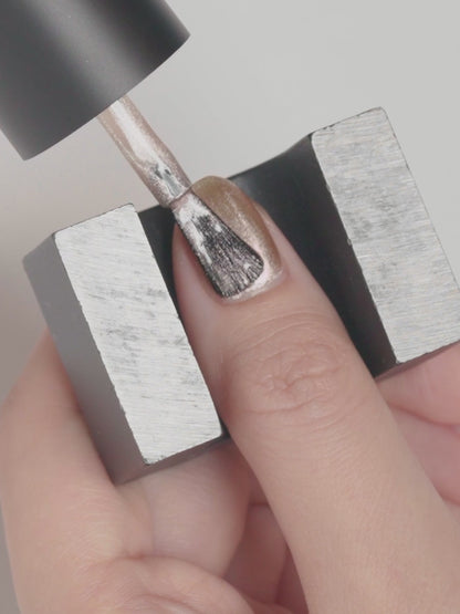Finger Suit | Sheer Glint | 指甲油 | Magnetic Nail Polish｜貓眼指甲油 | 淡粉閃光
