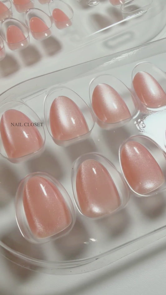 ohora NT Baby Glow Gel Nail Tips [Short Oval] | Soft Pink Glass-Bead Cat-Eye Gel Press-On Nails