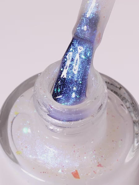 Finger Suit | Fairy Flake | 指甲油 | Glitter Nail Polish｜夢幻雪光指甲油 | 藍光片閃
