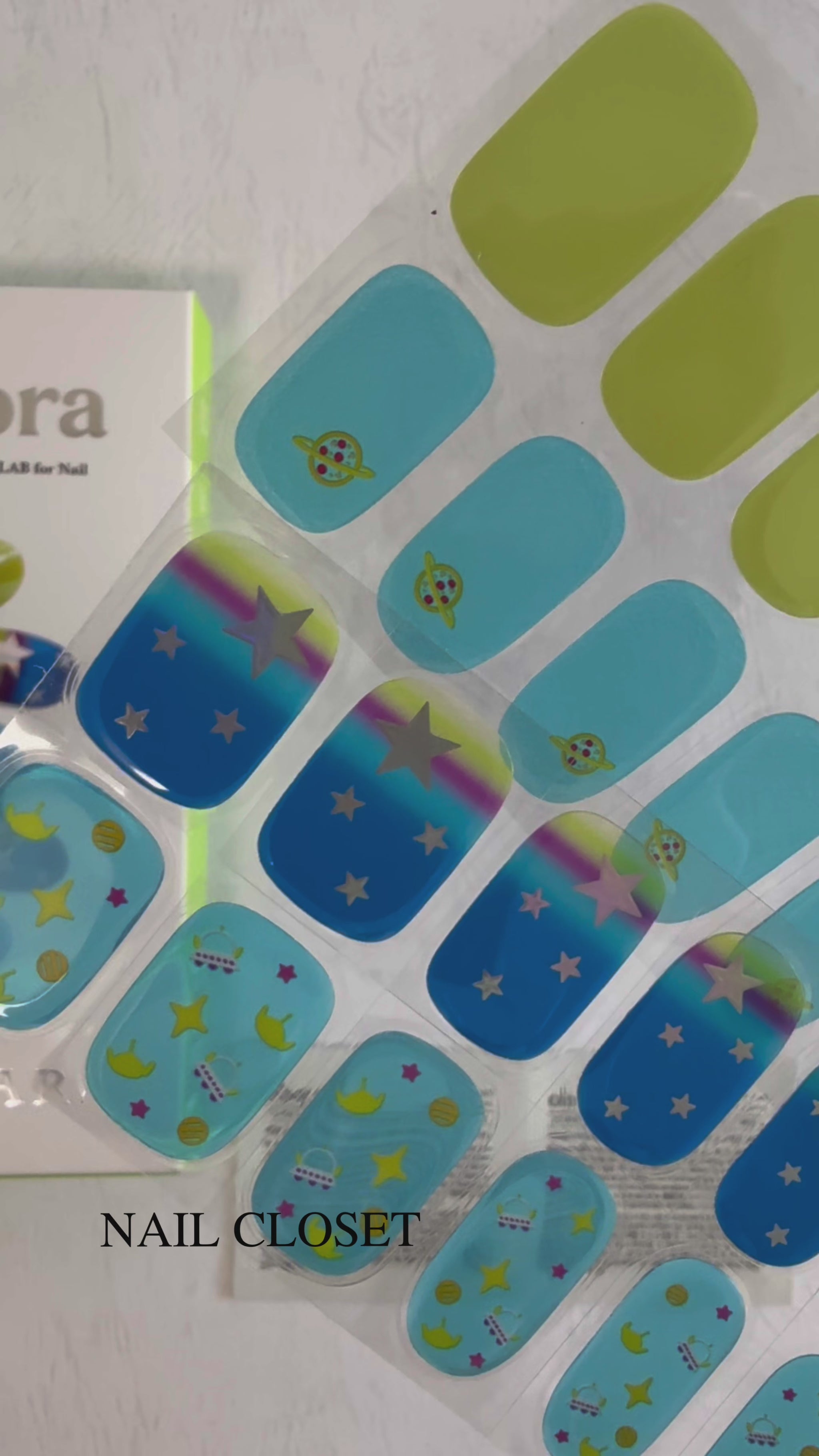 ohora Disney Alien Gel Nail Wraps